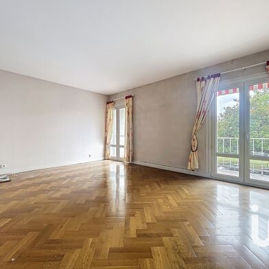 Appartement 4 pièces 90000 €