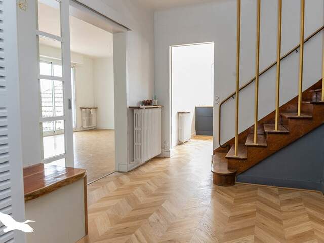Villa de 7 pièces principales — photo du bien