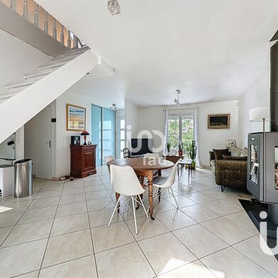 Maison 6 pièces 330000 €