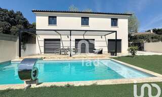 Maison 5 Pièces 163 m² à vendre à Rochefort-du-Gard (30650)