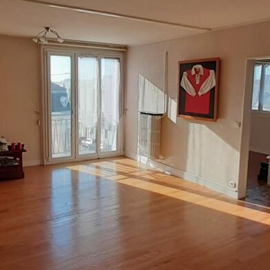 Appartement 3 pièces 129000 €