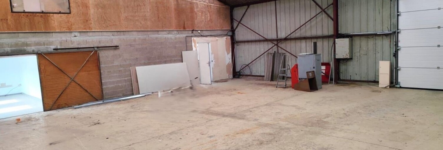 Commerce  526 m² à louer à Nogent-le-Phaye (28630)