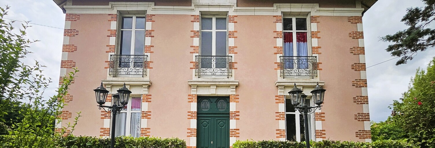 Maison 11 Pièces 265 m² à vendre à Sablé-sur-Sarthe (72300)