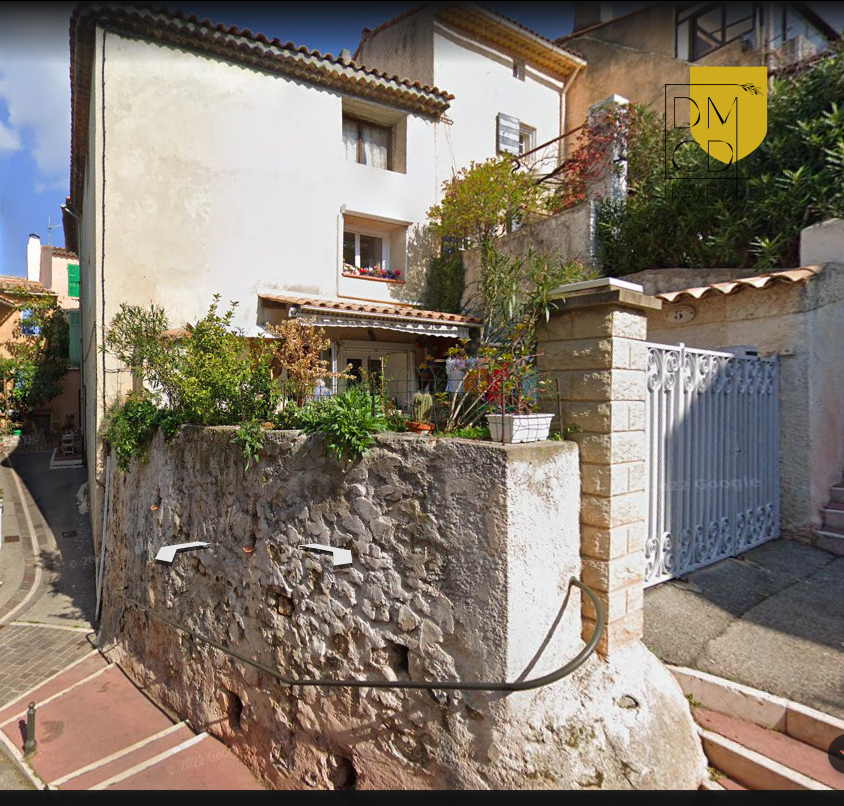 Maison de Village  5 pièces  à vendre Gémenos 13420