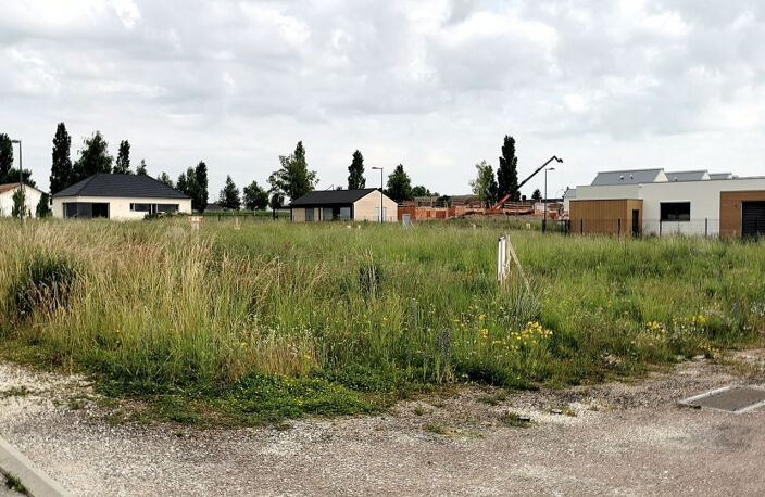 À vendre à PONT-SAINTE-MARIE   Terrain constructible en écoq — photo 3