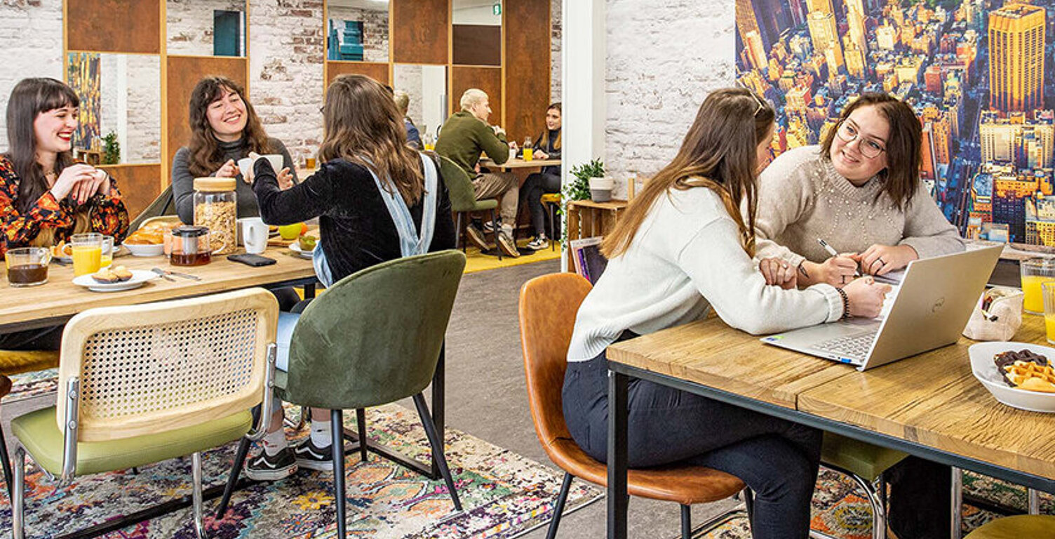 Des studios pour étudiants et jeunes actifs à fort potentiel locatif ! — photo 1