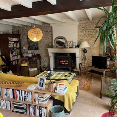 Immeuble  286200 €