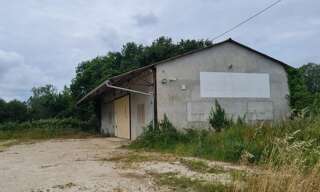 Immeuble  320 m² à vendre à Ménesplet (24700)