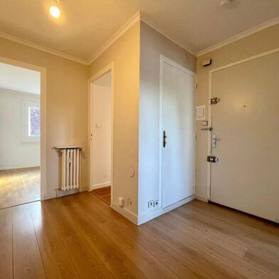 Appartement 4 pièces 299900 €