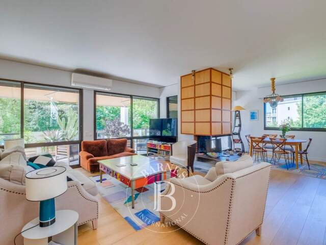 VENTE-APPARTEMENT PENTHOUSE-QUATRE CHAMBRES-TOIT TERRASSE — photo du bien