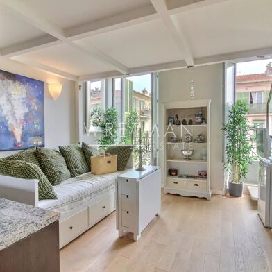 Appartement 1 pièces 290000 €