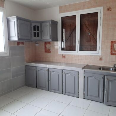 Maison 4 pièces 850 €