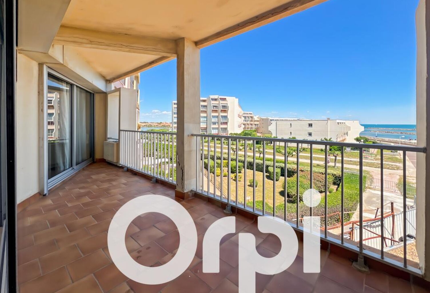 À VENDRE PALAVAS LES FLOTS – Appartement T2 cabine avec Vue Mer et Parking – Rive Droite — photo 1