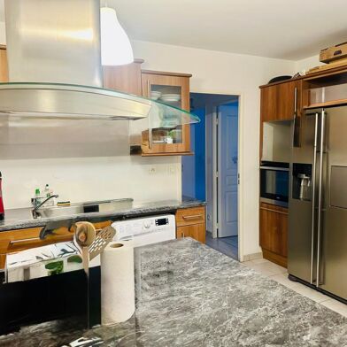 Appartement 3 pièces 168000 €