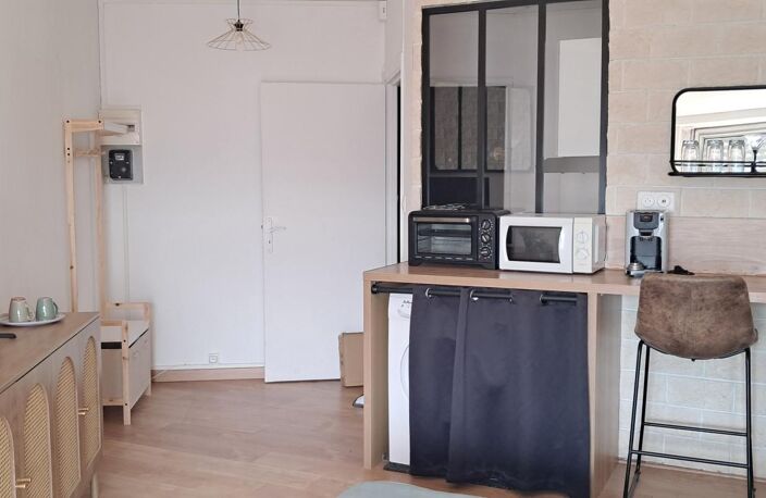 Appartement À Louer — photo 2