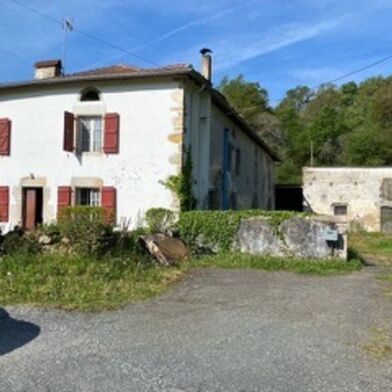 Maison 5 pièces 399000 €