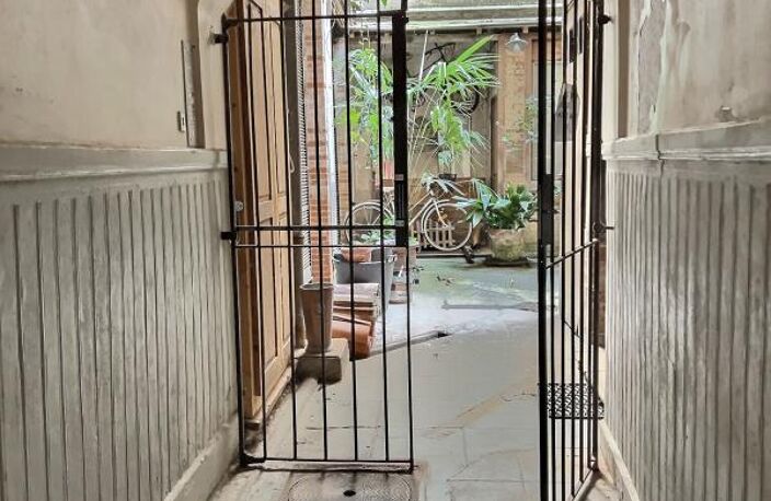 Appartement duplex de caractère de 200 m² – Place Nationale, Montauban – Fort potentiel patrimonial et locatif — photo 4