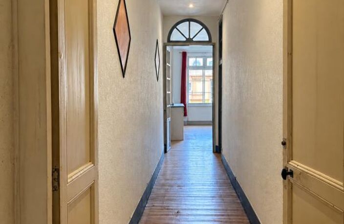 Appartement duplex de caractère de 200 m² – Place Nationale, Montauban – Fort potentiel patrimonial et locatif — photo 5