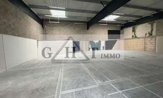 Local industriel  278 m² à louer à Saint-Fargeau-Ponthierry (77310)