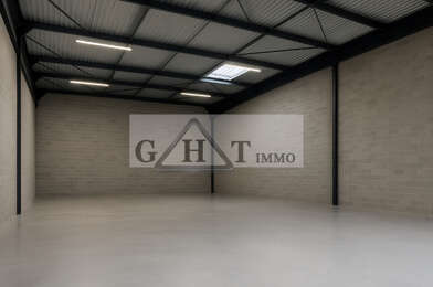 Local industriel  2739 €