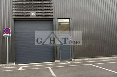Local industriel  225000 €