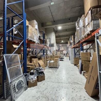 Local industriel  13500 €