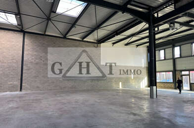 Local industriel  12537 €