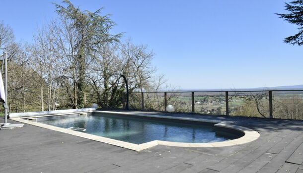 Villa / Maison 6 pièces  à vendre Givry 71640