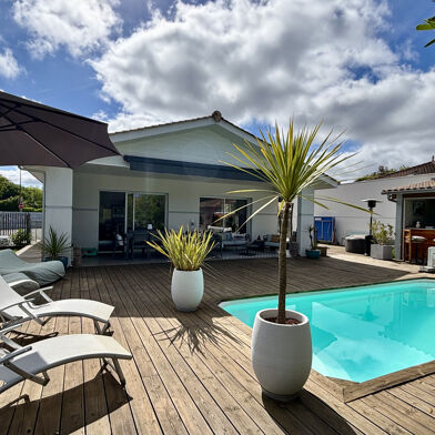 Maison 5 pièces 696000 €