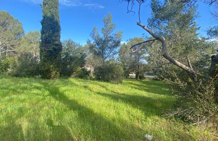 Terrain constructible 1020 m² — photo 3