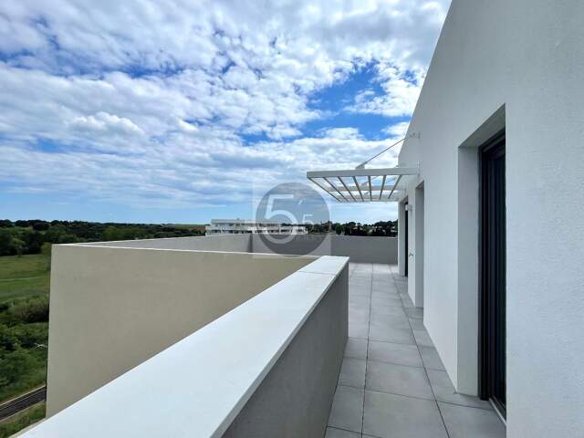 4 PIECES / APPARTEMENT TOIT TERRASSE — photo du bien