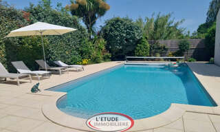 Maison 8 Pièces 222 m² à vendre à Saint-Hilaire-de-Chaléons (44680)