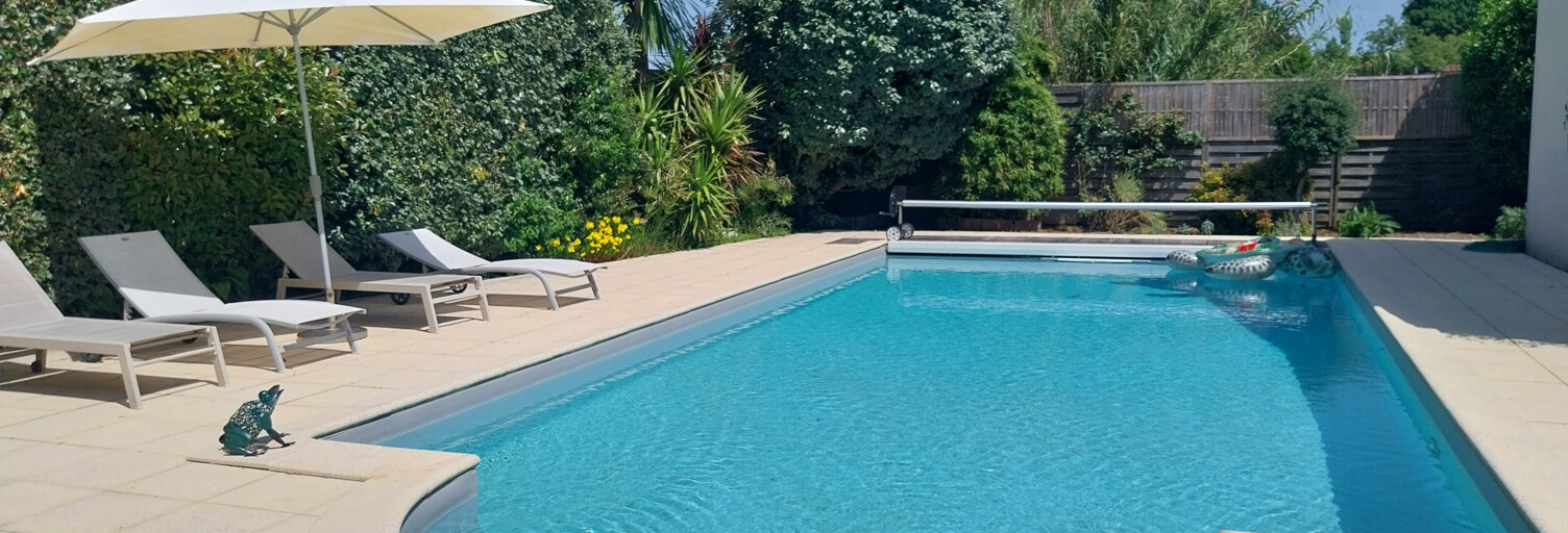 Maison 8 Pièces 222 m² à vendre à Saint-Hilaire-de-Chaléons (44680)