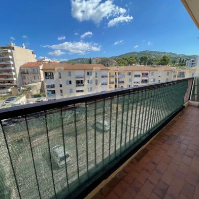 Appartement 1 pièces 164300 €