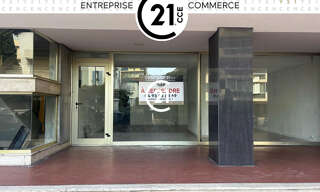 Commerce  155 m² à louer à Cannes (06400)