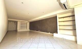 Bureau  41 m² à louer à Vallauris (06220)