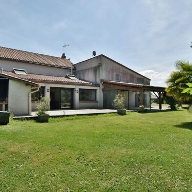 Maison 7 pièces 307000 €