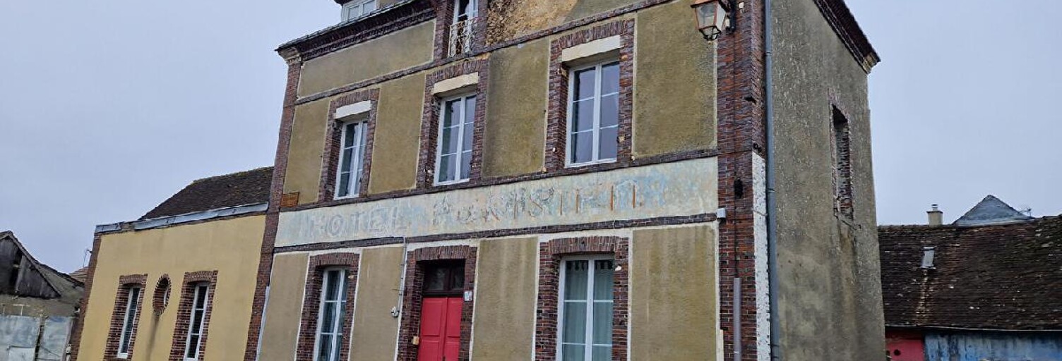 Maison 5 Pièces 240 m² à vendre à Bretoncelles (61110)