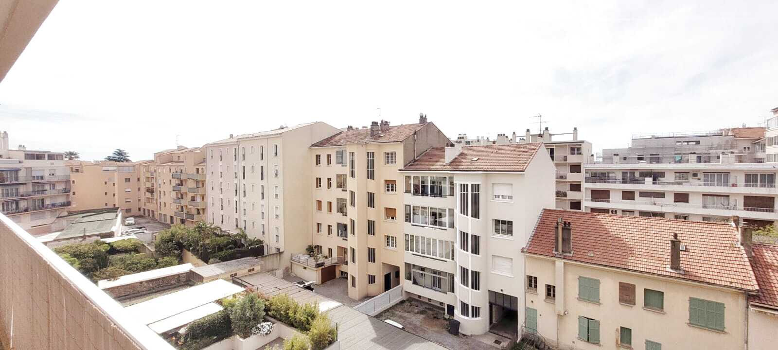 Appartement  T3 à vendre Hyères 83400