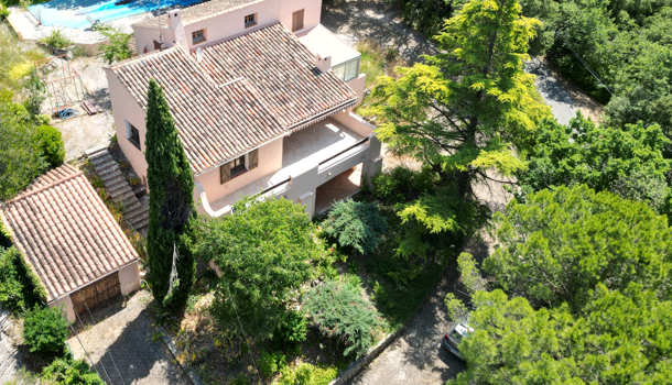 Villa / Maison 10 pièces  à vendre Garéoult 83136