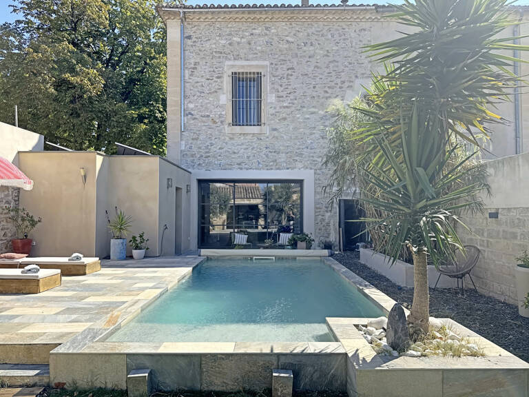 Maison de maitre renovée-160 M2- terrain 404 M2 — photo 1