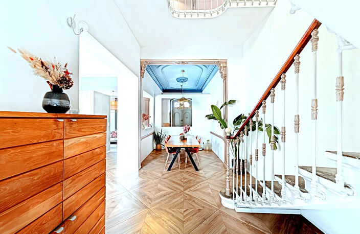 Maison de maitre renovée-160 M2- terrain 404 M2 — photo 5