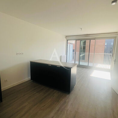 Appartement 2 pièces 610 €