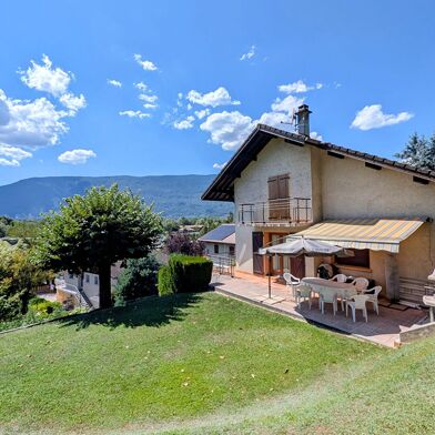 Maison 4 pièces 499000 €