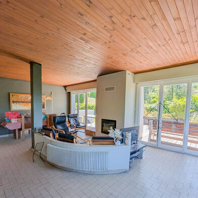 Maison 10 pièces 799000 €