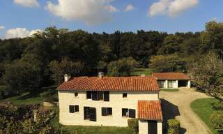 Maison 5 Pièces 121 m² à vendre à Thuré (86540)