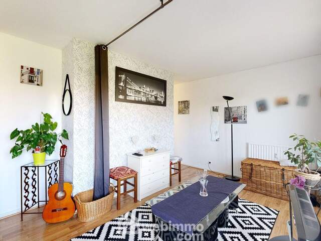 Appartement - 28m² - Compiègne — photo du bien