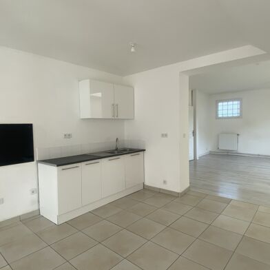 Appartement 4 pièces 180000 €