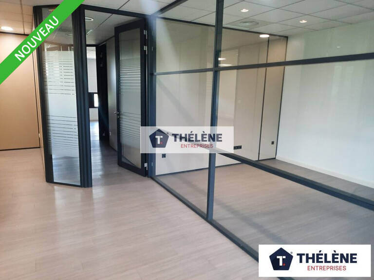 BUREAUX à VENDRE — photo 1