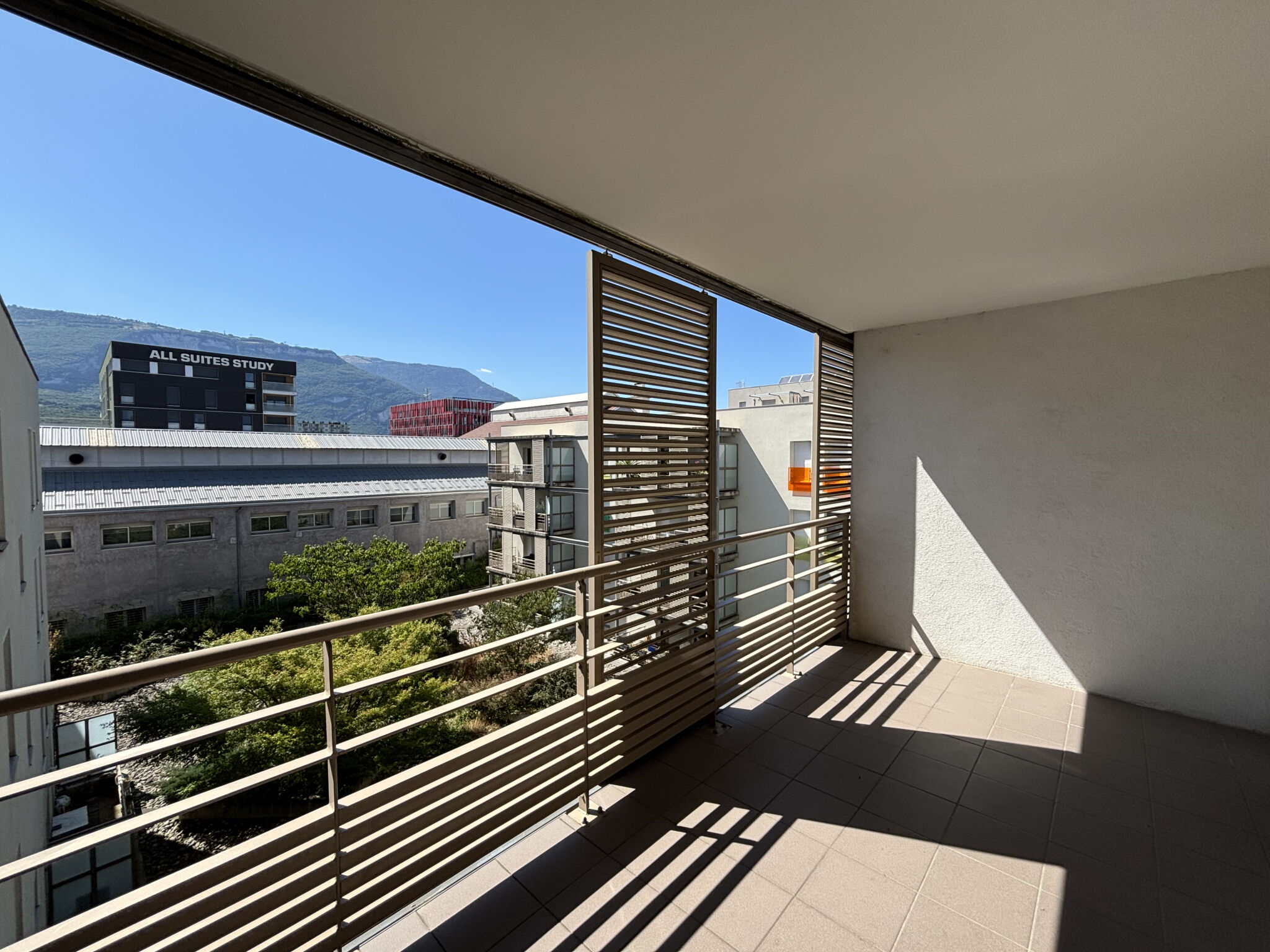 Appartement 3 pièces  à louer Grenoble 38100